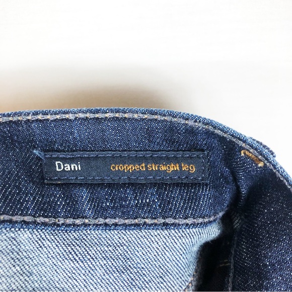 Citizens of Humanity Dani Cropped Straight Leg Jean | Dark Wash | Size 26 - Picture 7 of 9
